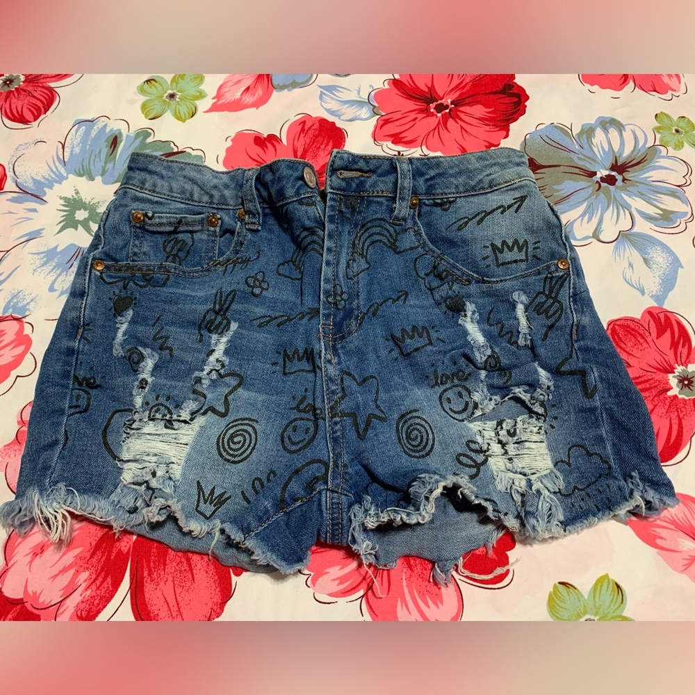 🔥Almost Famous jeans shorts